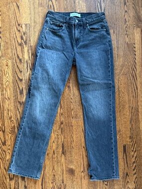 A&F mid-rise 90s straight leg jeans in washed black  size 25